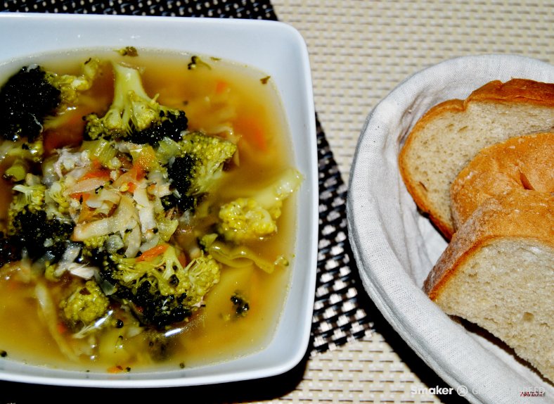  Zupa z brokułami 