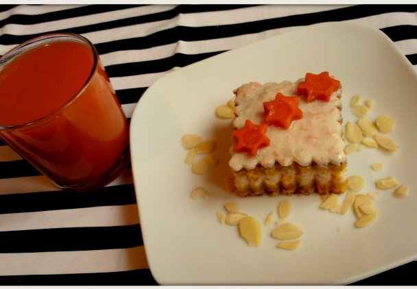 Ciasto marchewkowo - migdałowe