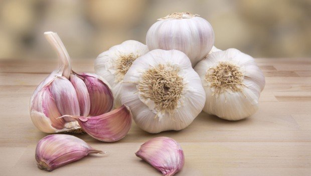 Jak odróżnić chiński czosnek od polskiego?