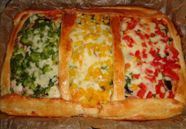 Pizza trzy kolory.