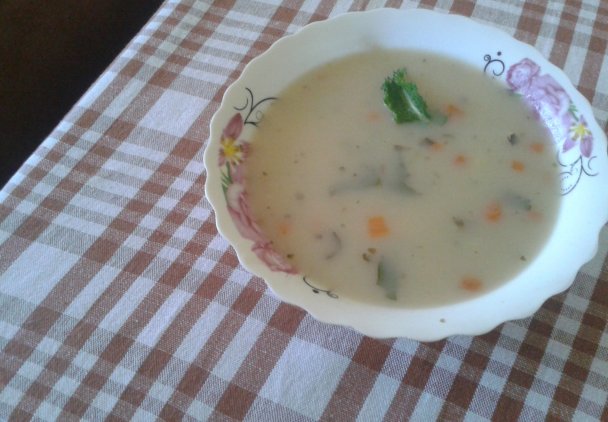 Tradycyjna zupa ziemniaczana