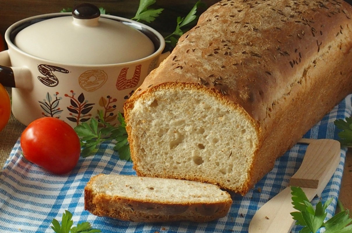 Chleb pszennożytni łatwy i chrupiący z foremki