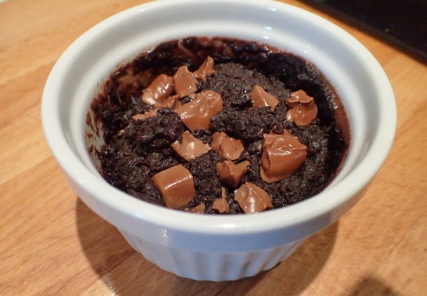 Mug brownie czyli pyszne ciasto czekoladowe z kuchenki mikrofalowej