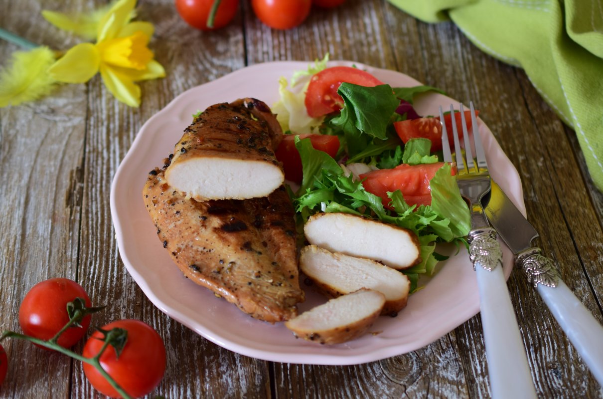 Filet kurczaka w marynacie sojowo-miodowej