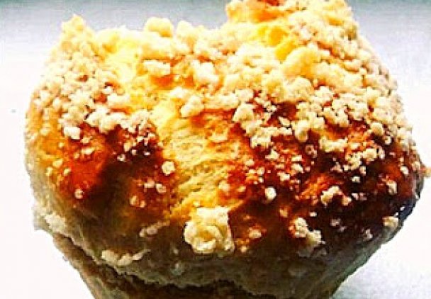 Muffiny drożdżowe z kruszonką