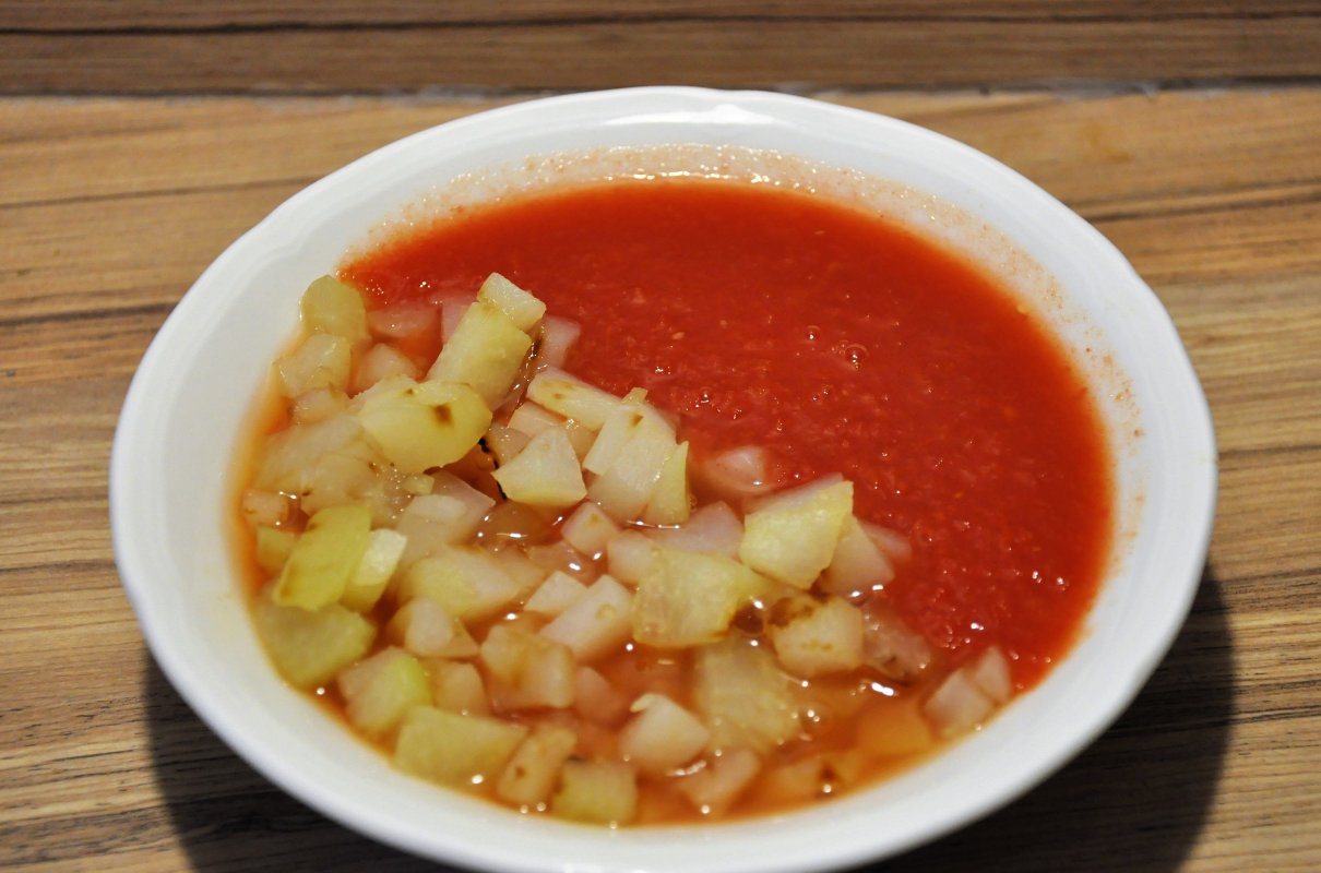 fit kalarepa w pomidorach