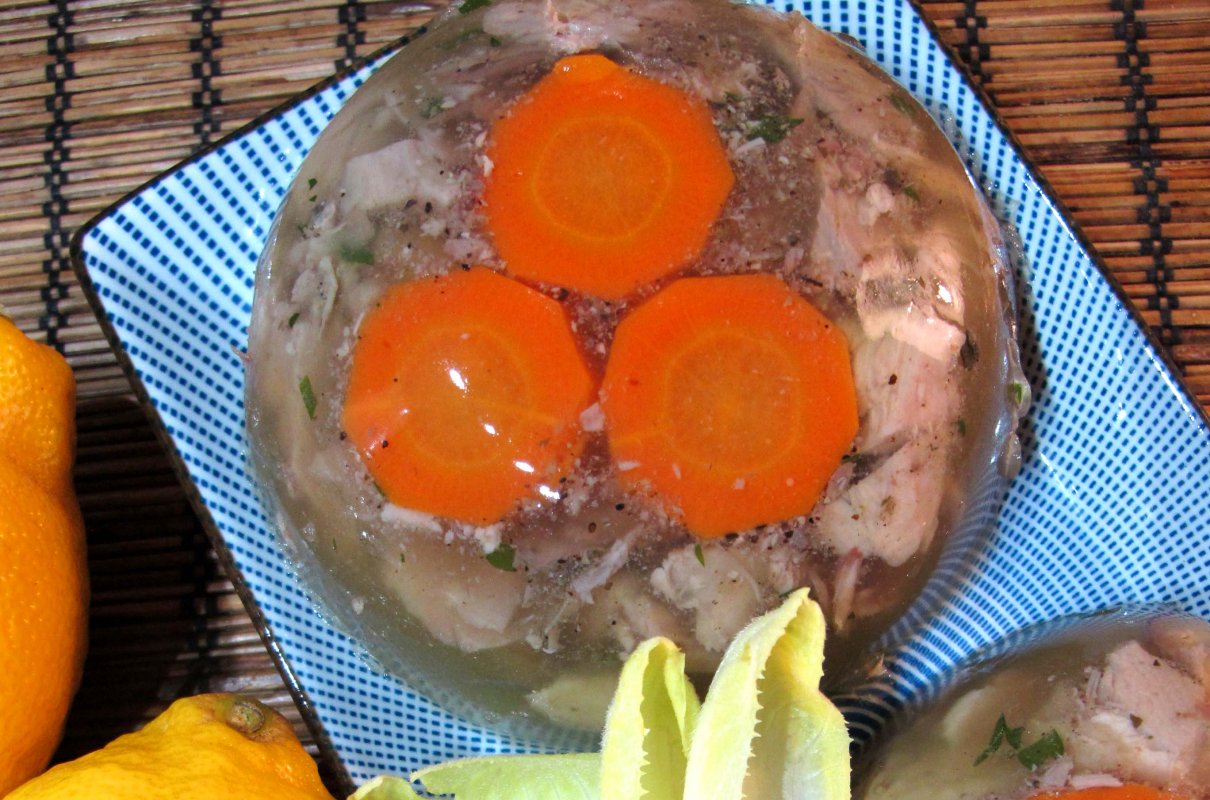 Świąteczna galareta z pieczonej kaczki