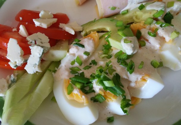 Jajka w sosie chrzanowym - wiosenne śniadanie mocy
