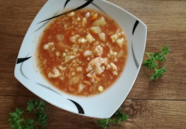 Zupa kalafiorowa z kluseczkami