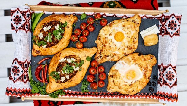 Ostro-łagodne chaczapuri - przepis z "Bake Off - Ale Ciacho!"