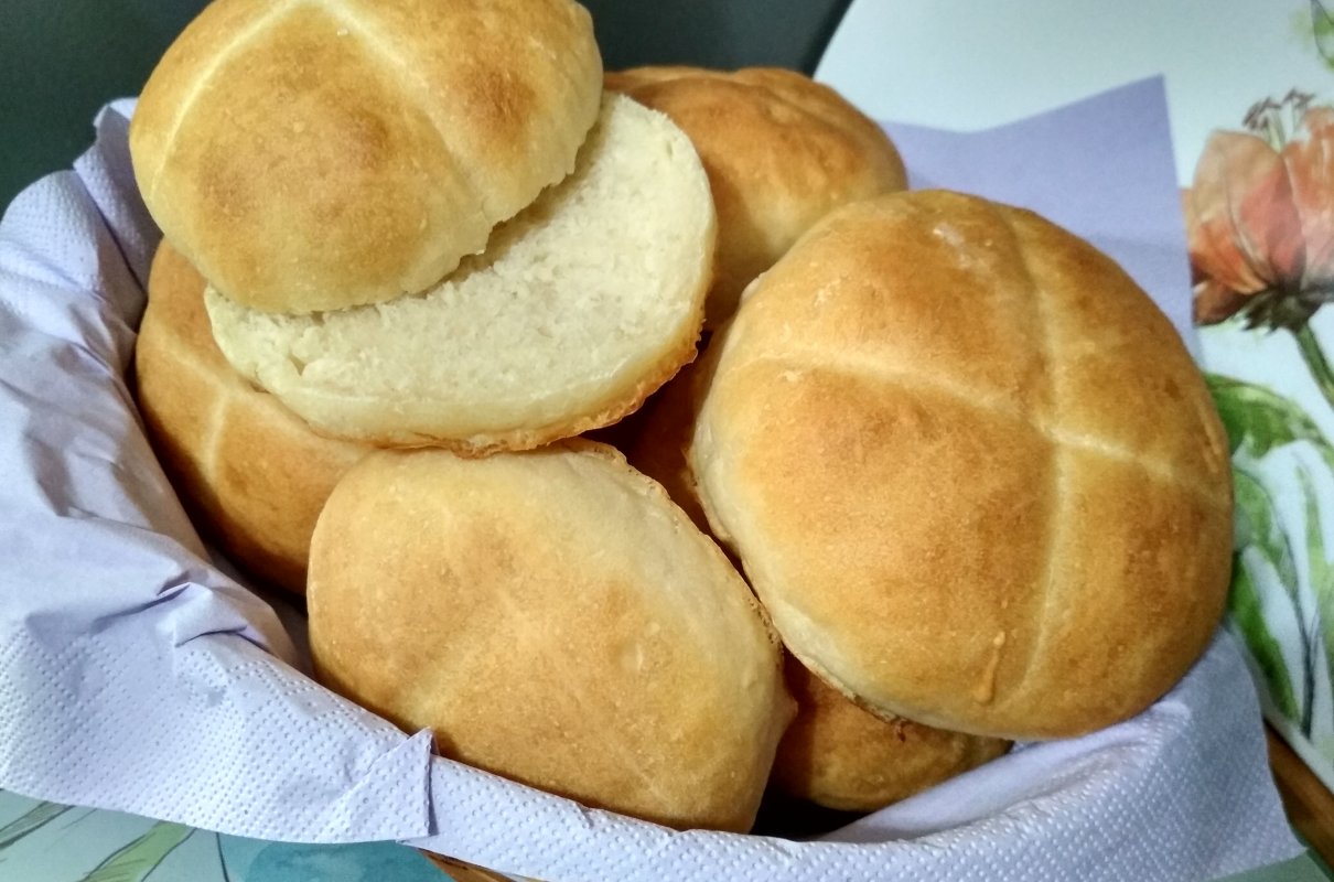 Bułki pszenne na jogurcie