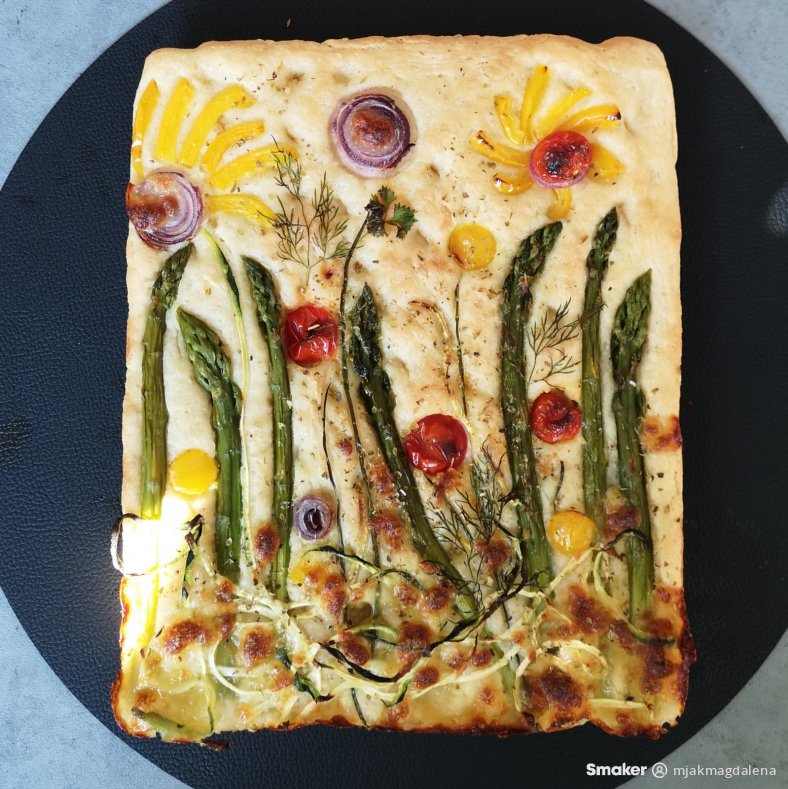 Focaccia primavera oryginalny włoski przepis