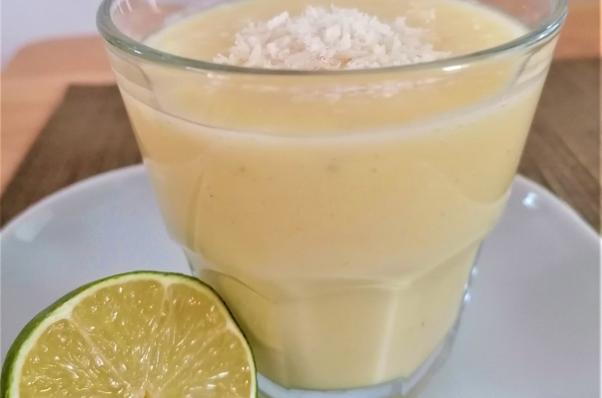 smoothie ananasowo-kokosowe