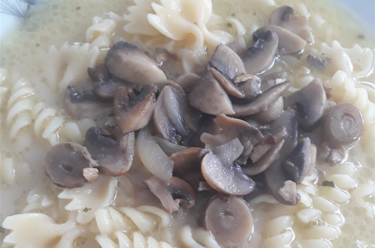 Zupa Pieczarkowa