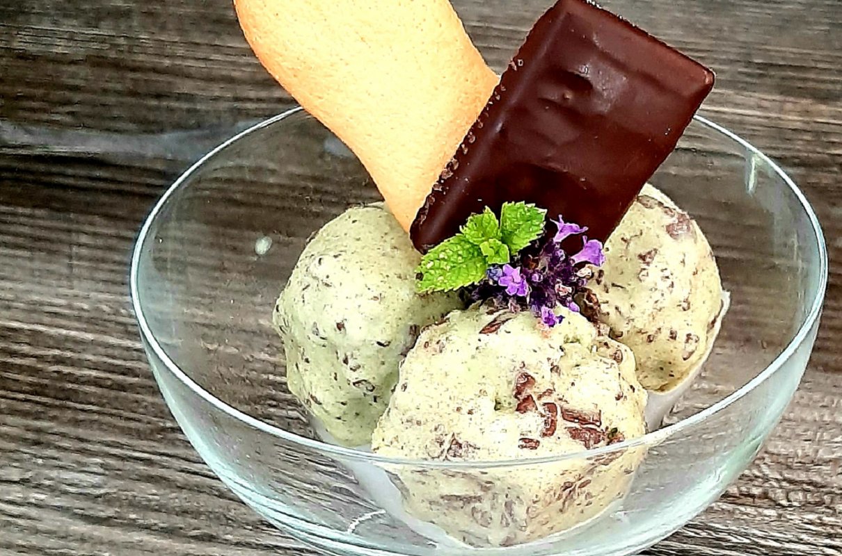 Rewelacyjne LODY MIETOWE z czekolada After Eight