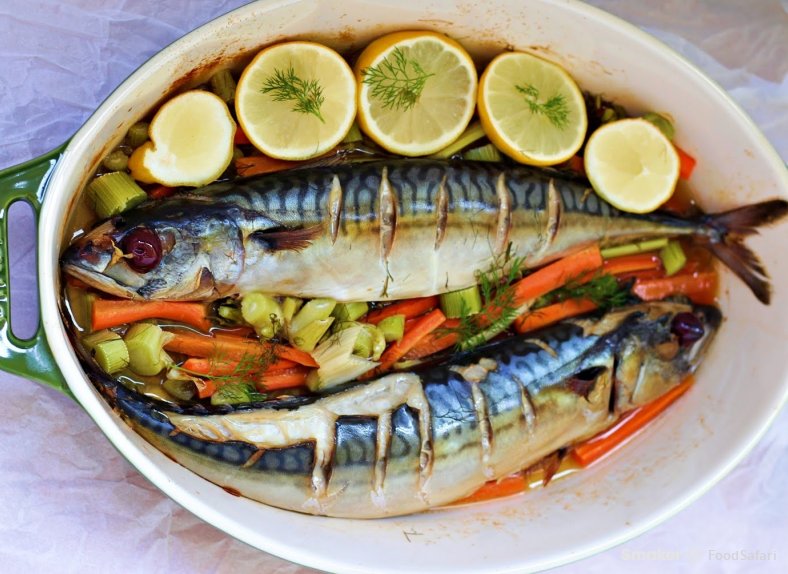  Pieczone makrele z warzywami 