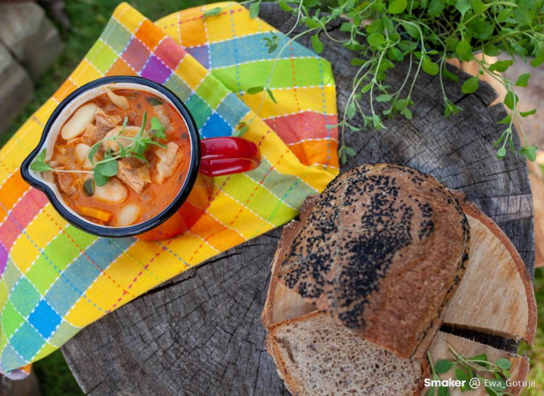  Karmuszka, czyli zupa gulaszowa z Warmii i Mazur 