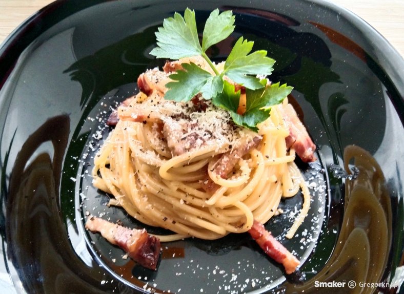  Spaghetti Carbonara 