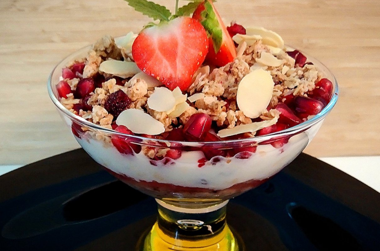 pudding z Siemienia Lnianego, Jogurtu i Granoli