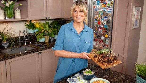 Ewa gotuje: chłodnik, szaszłyki i drożdżowe rogaliki