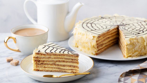 Tort migdałowy