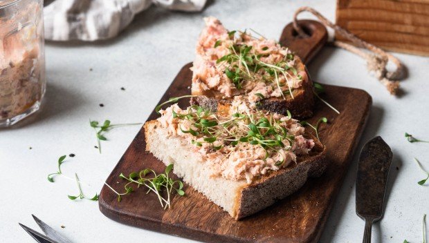 Pasta z pieczonego czosnku