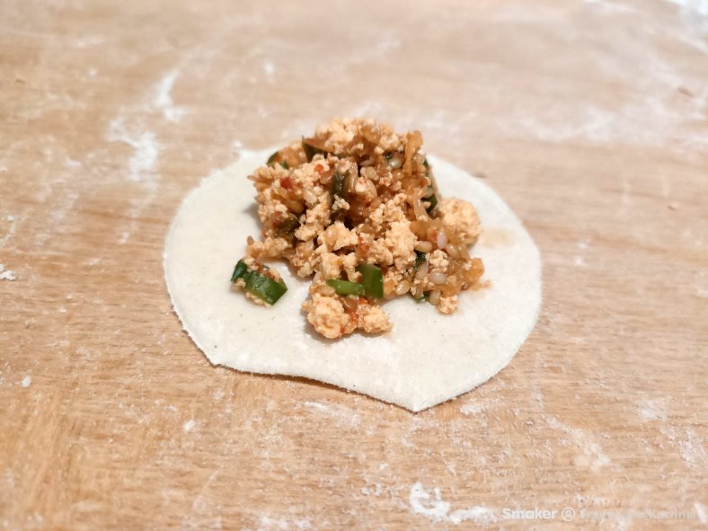 Pierogi wigilijne z kimchi i tofu