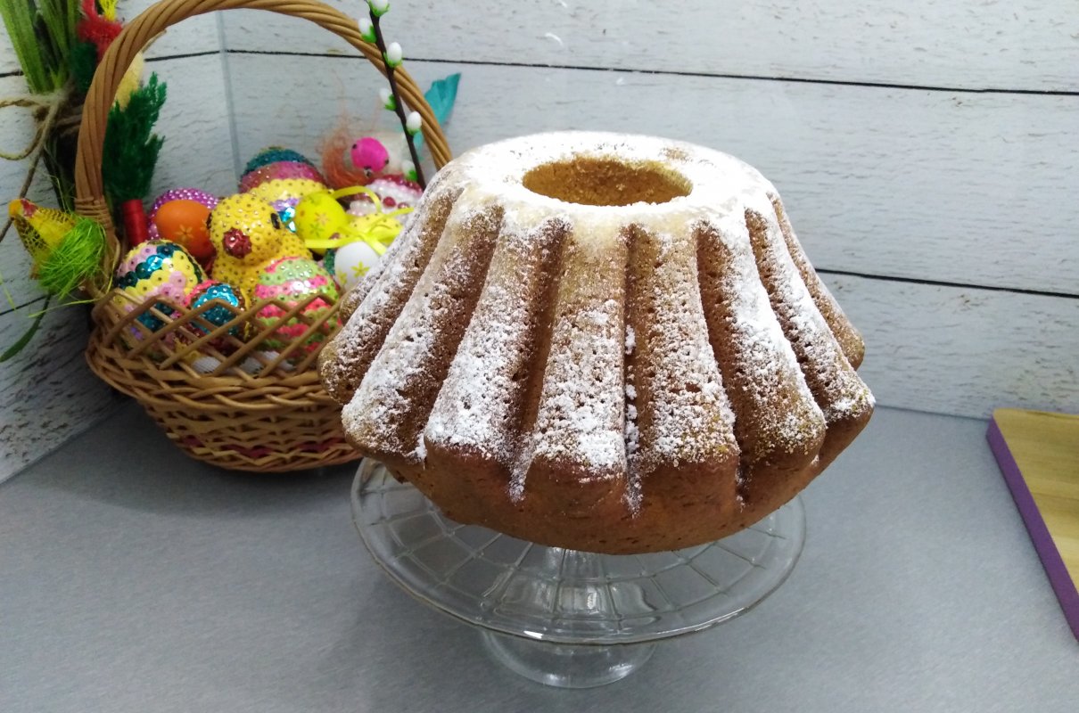 Wielkanocna babka serowa