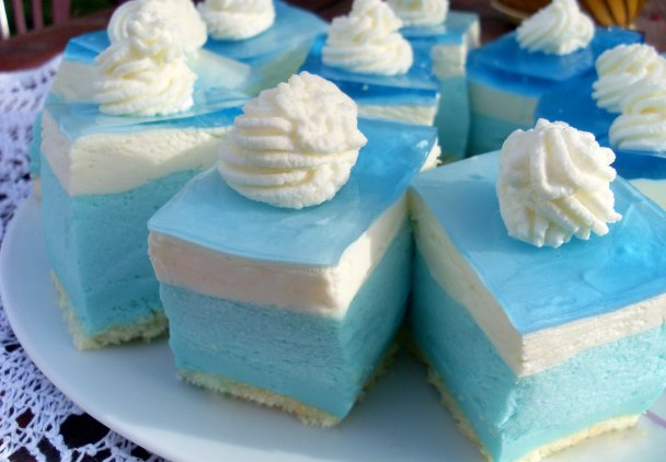Niebieskie ciasto Królowa Śniegu