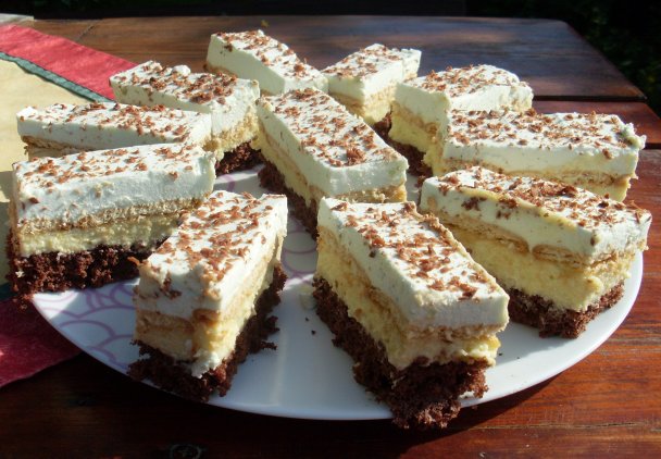 Miętusek - orzeźwiające, miętowe ciasto