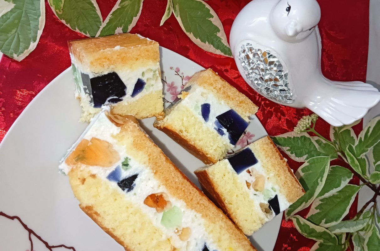 Biszkoptowy twarogowo - śmietanowy kryształek