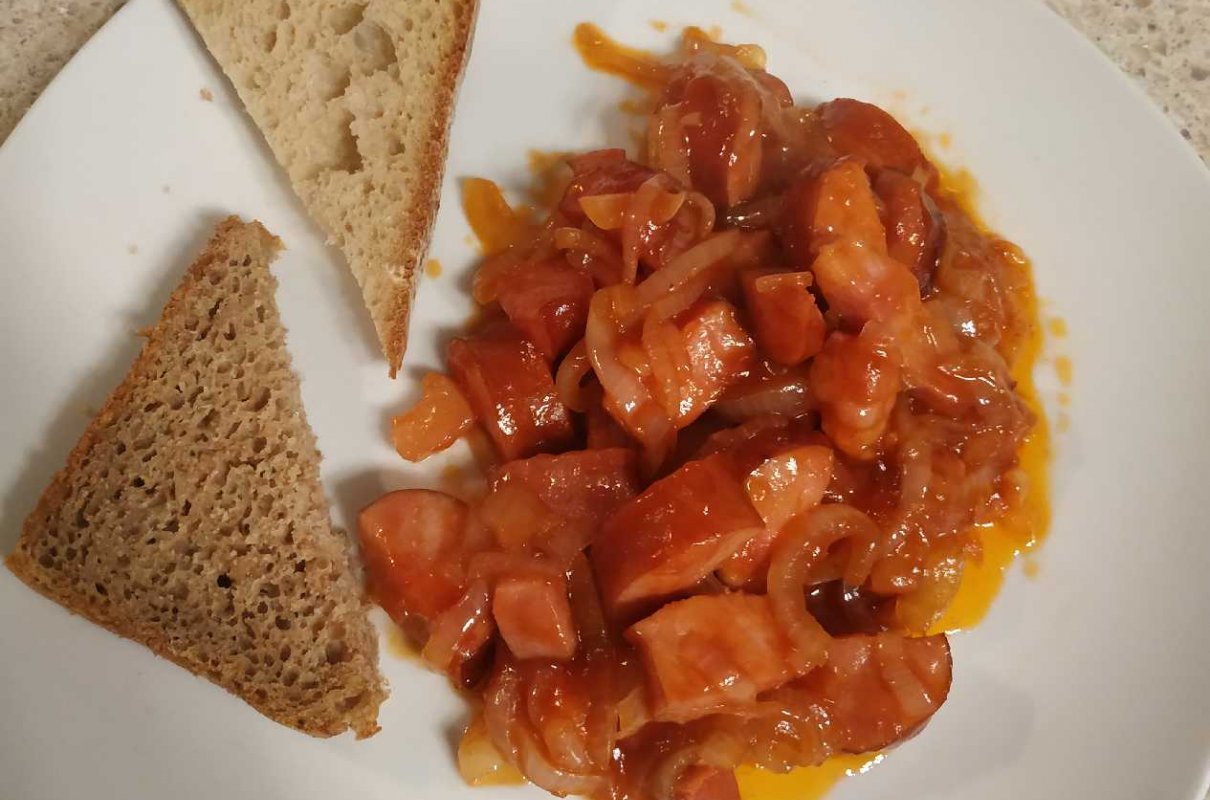Cebulowa kiełbasa