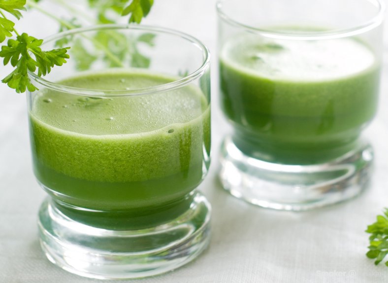  Koktajl z natki pietruszki 