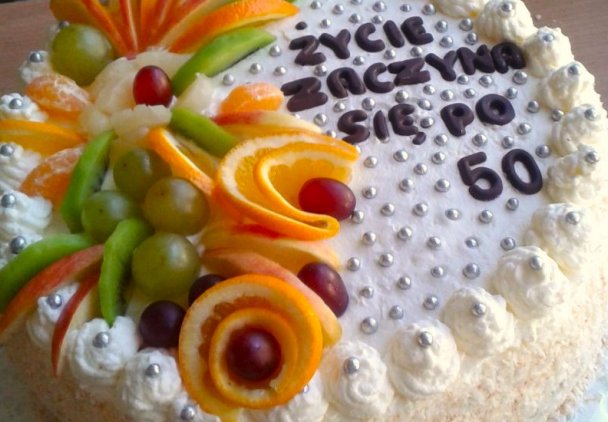 Tort na 50  urodziny