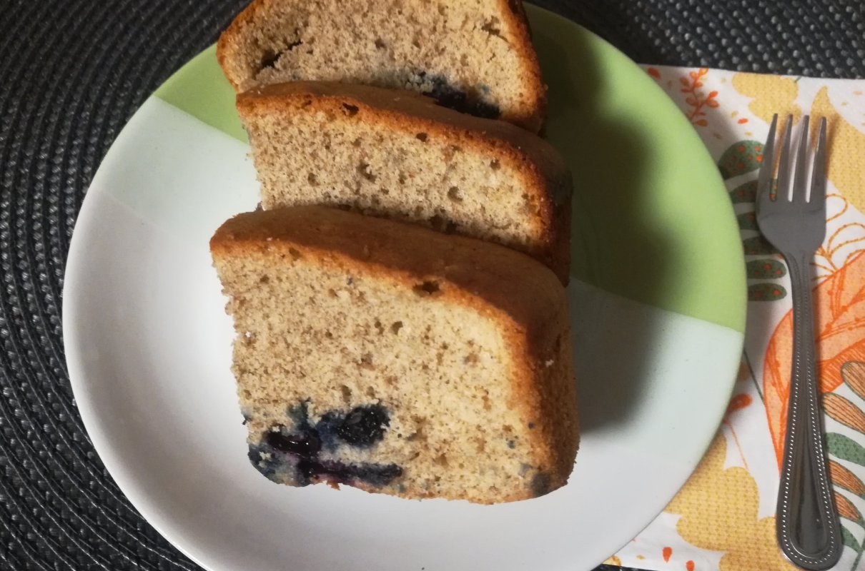 Fit biszkopt pełnoziarnisty z borówką amerykańską