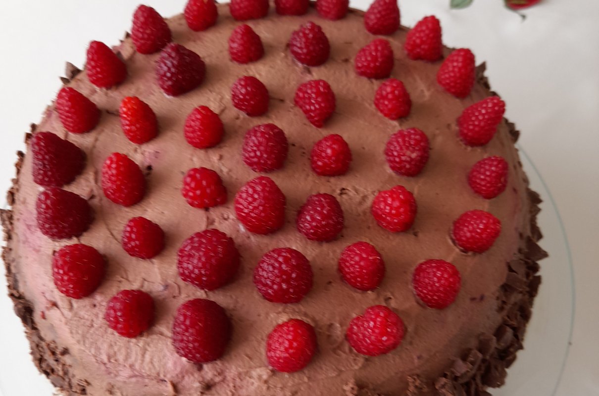 Tort malinowy