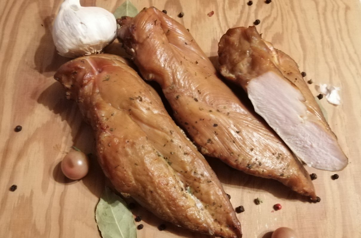 Wędzona pierś z kurczaka