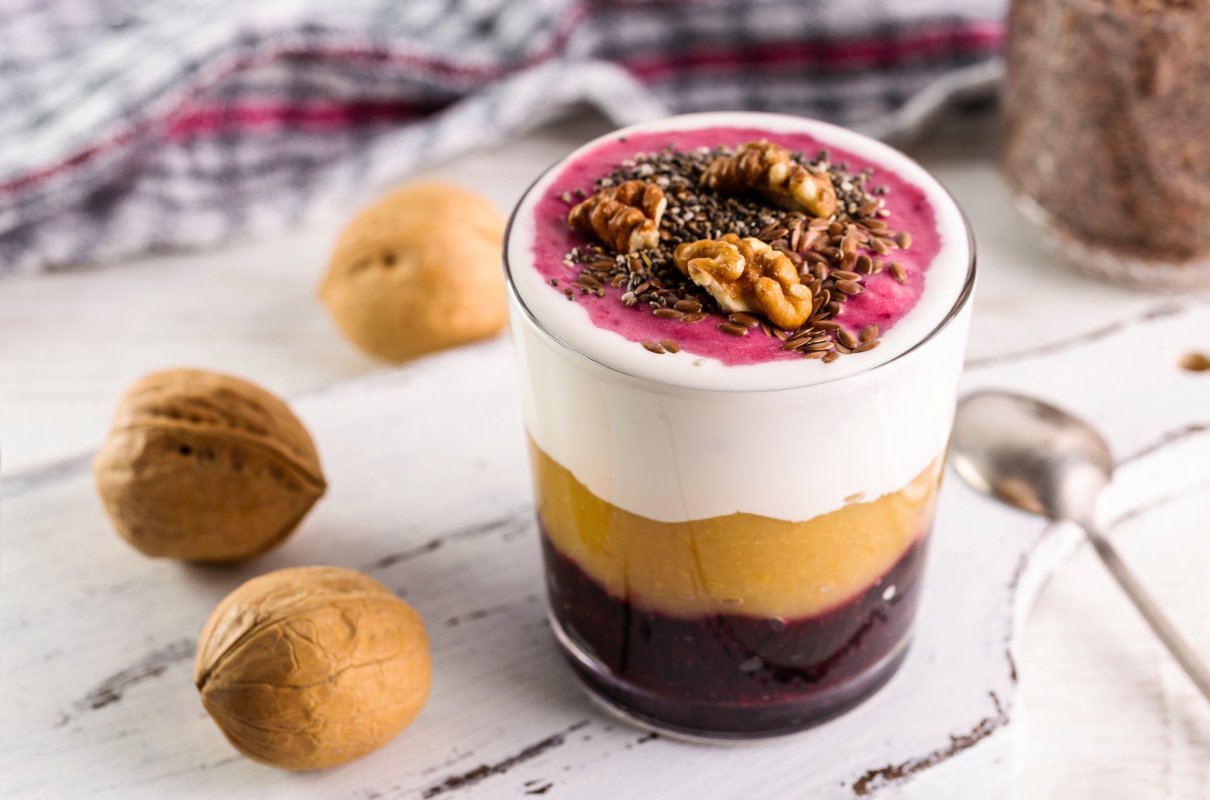 Jakie właściwości ma siemię lniane? Przepisy na pudding z siemienia