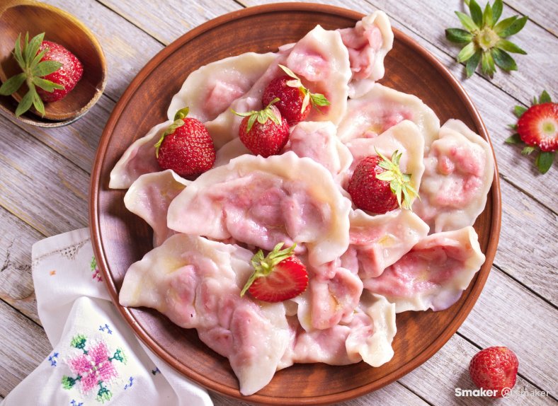 Pierogi z truskawkami