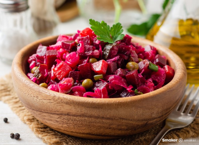  Sałatka z kiszonych buraków 