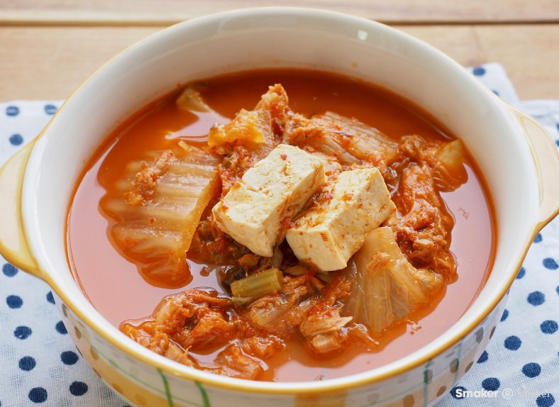  Zupa z kimchi 
