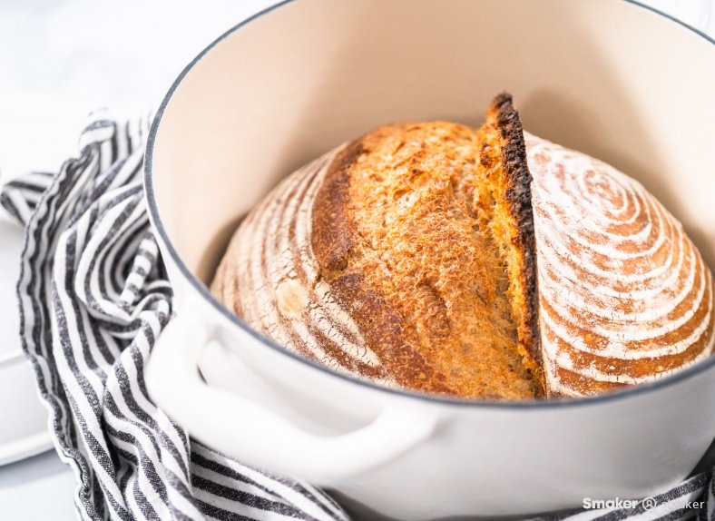  Chleb z garnka żeliwnego 