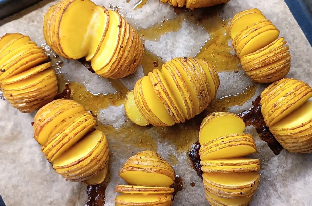 Ziemniaki hasselback