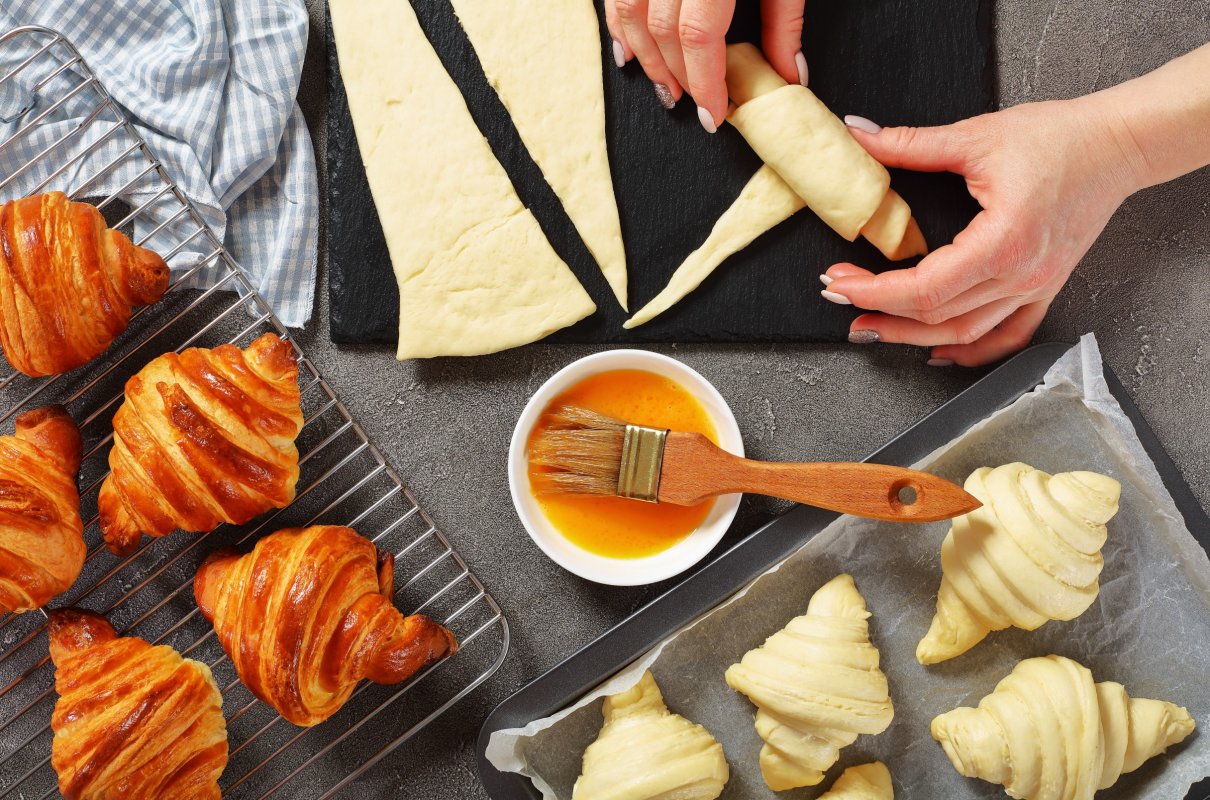 Croissanty z ciasta francuskiego