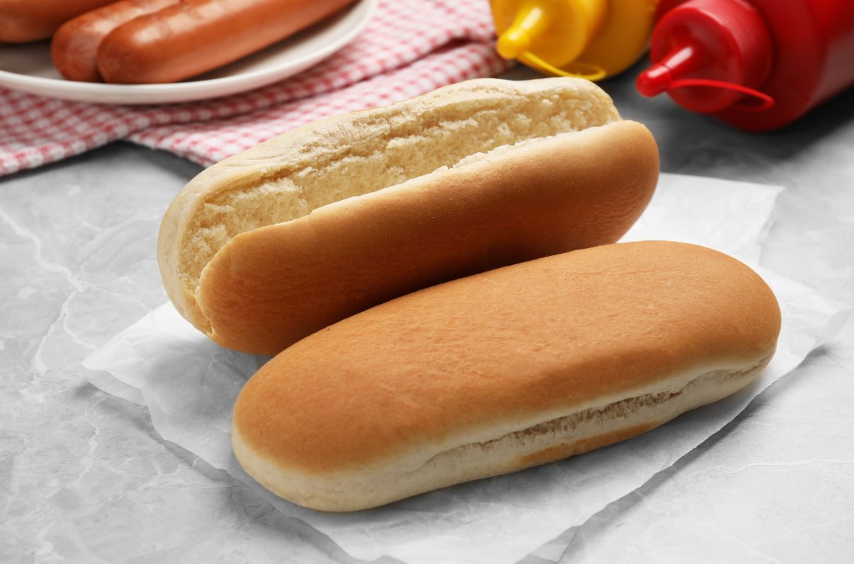 Bułki do hot-dogów