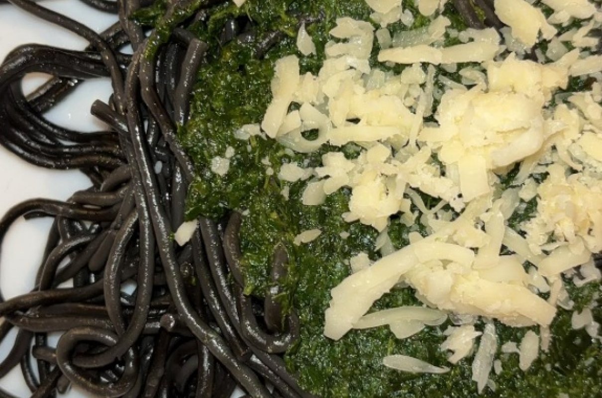 Spaghetti czarne