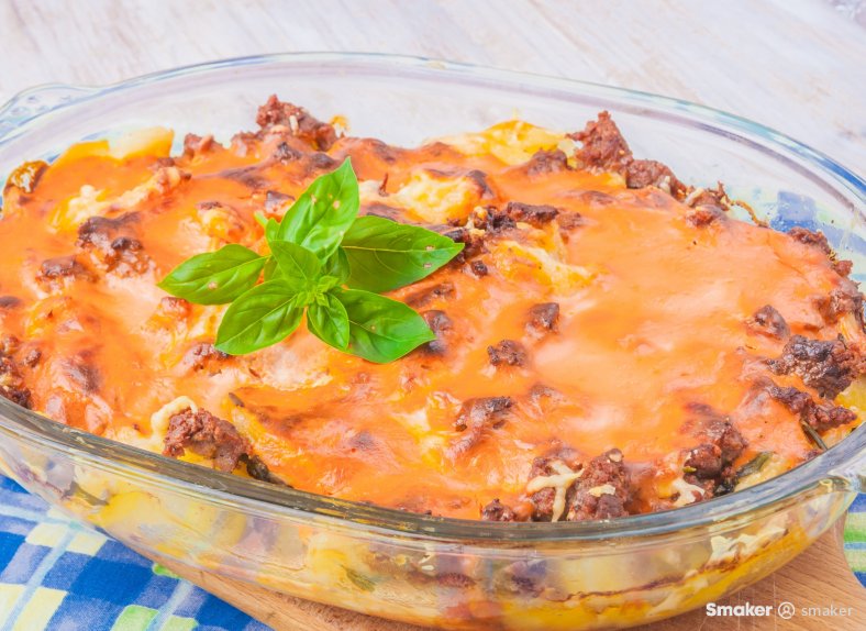  Zapiekanka ziemniaczana z pomidorami 