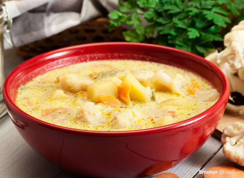  Zupa kalafiorowa 