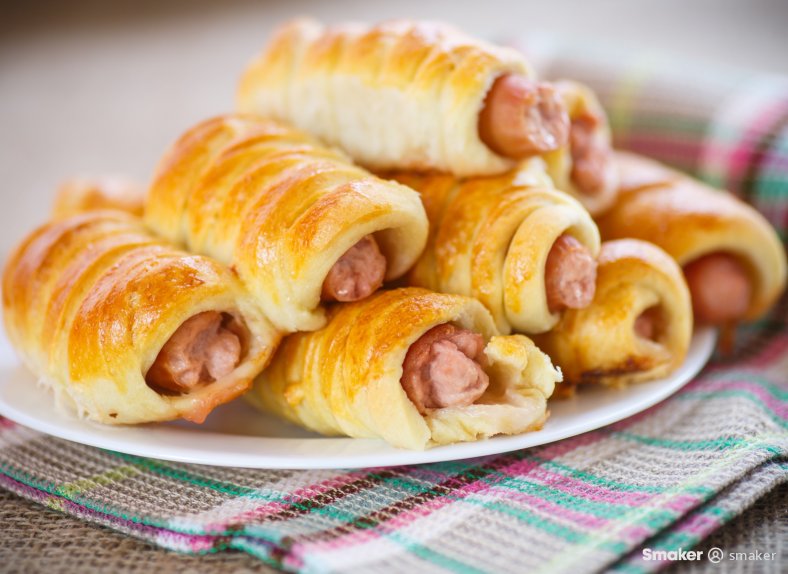  Ciasto francuskie z parówkami 