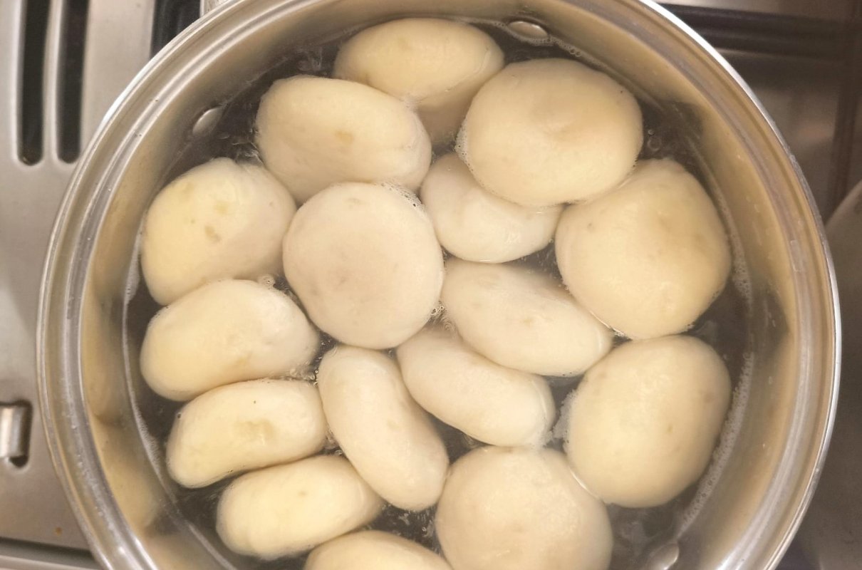 Kluski śląskie do sosu grzybowego